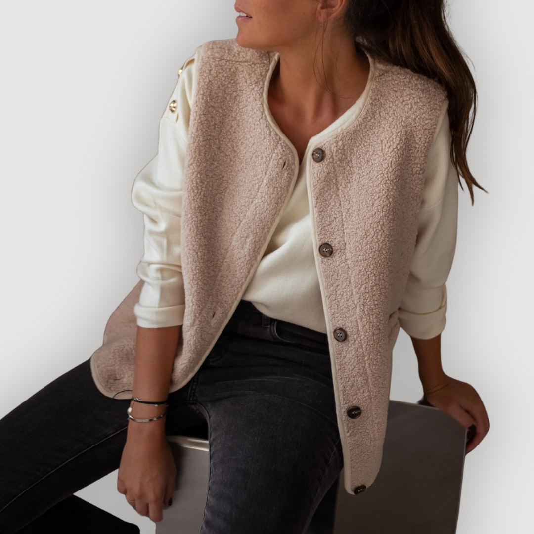 Lara | Sherpa Button Vest