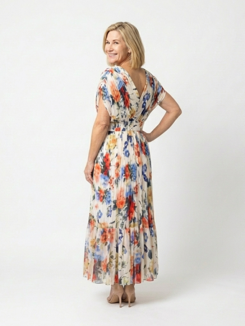 Savannah | Pleated Midi Dress