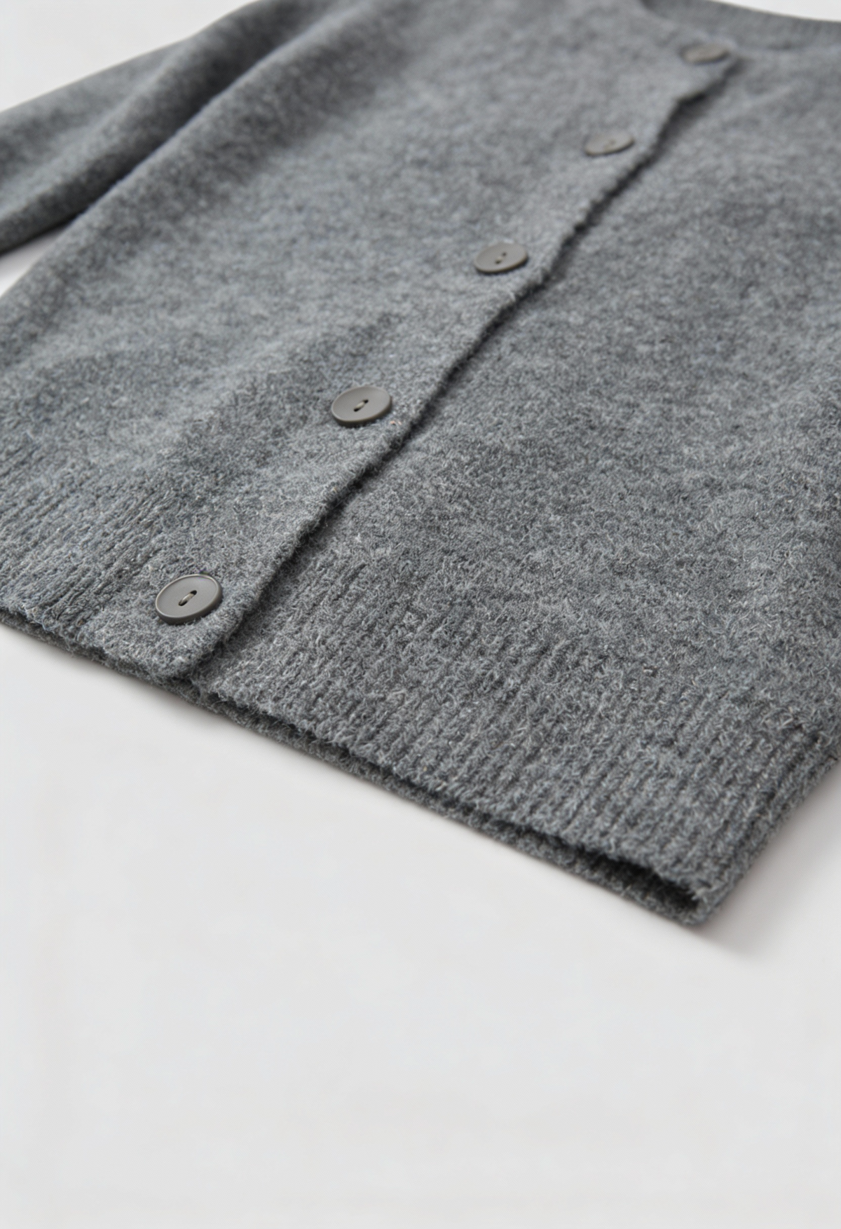 Helena | Gray Long Cardigan with Relaxed Fit