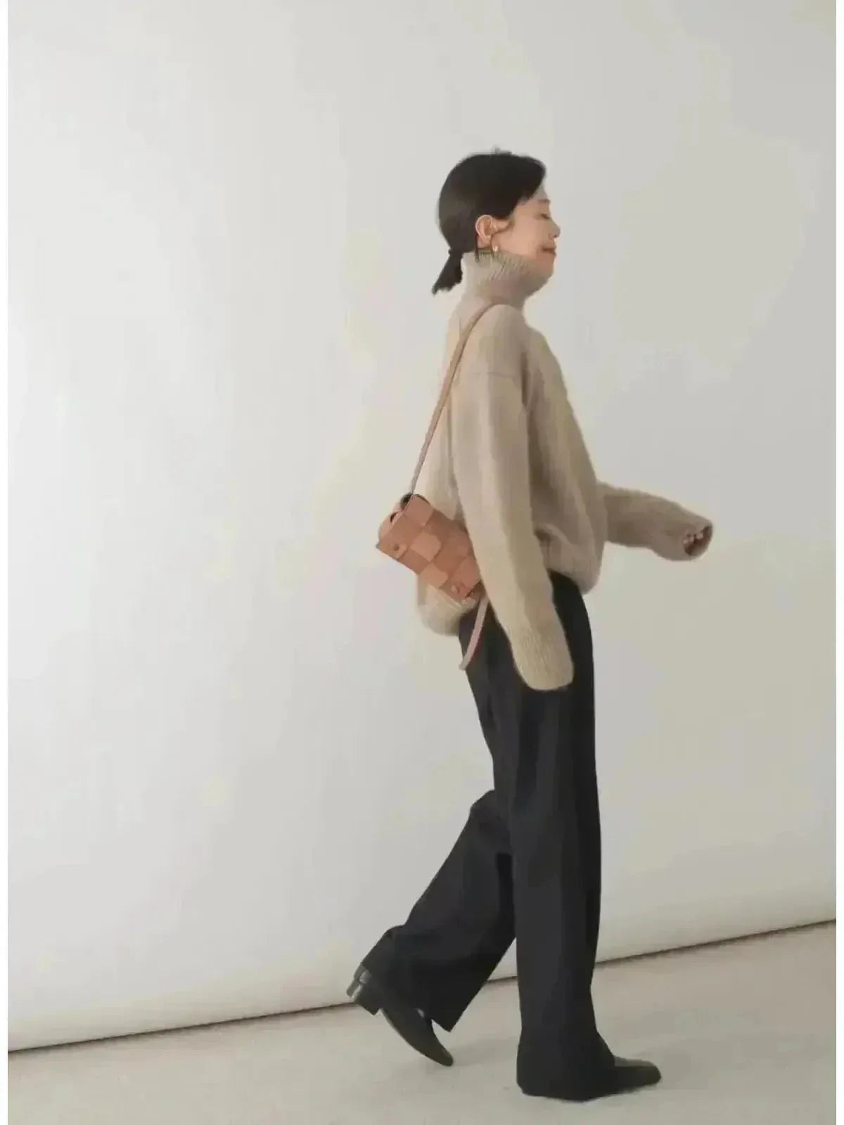Astrid | Classic Turtleneck Sweater