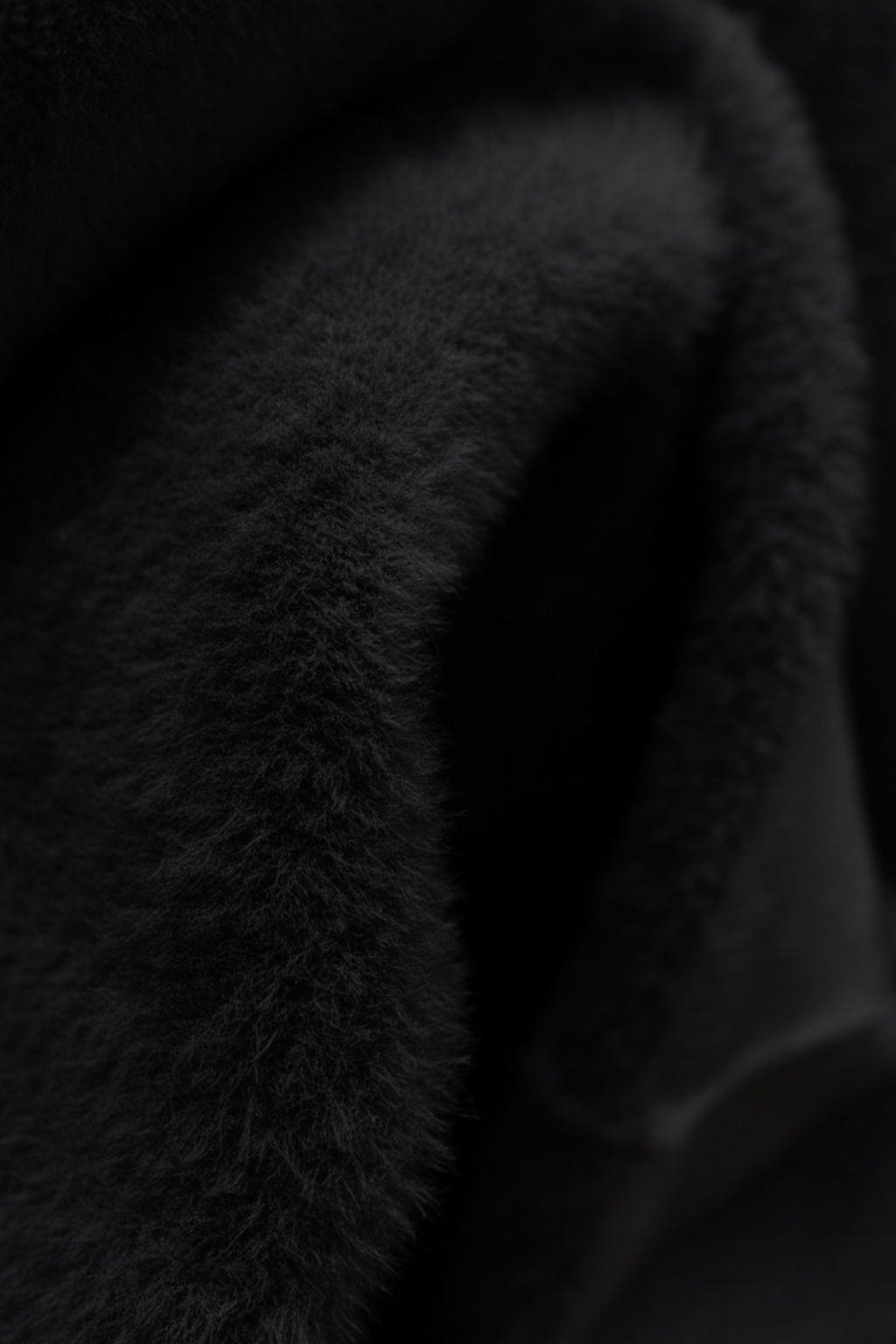 Nadine | Slim Fit Black Turtleneck Sweater