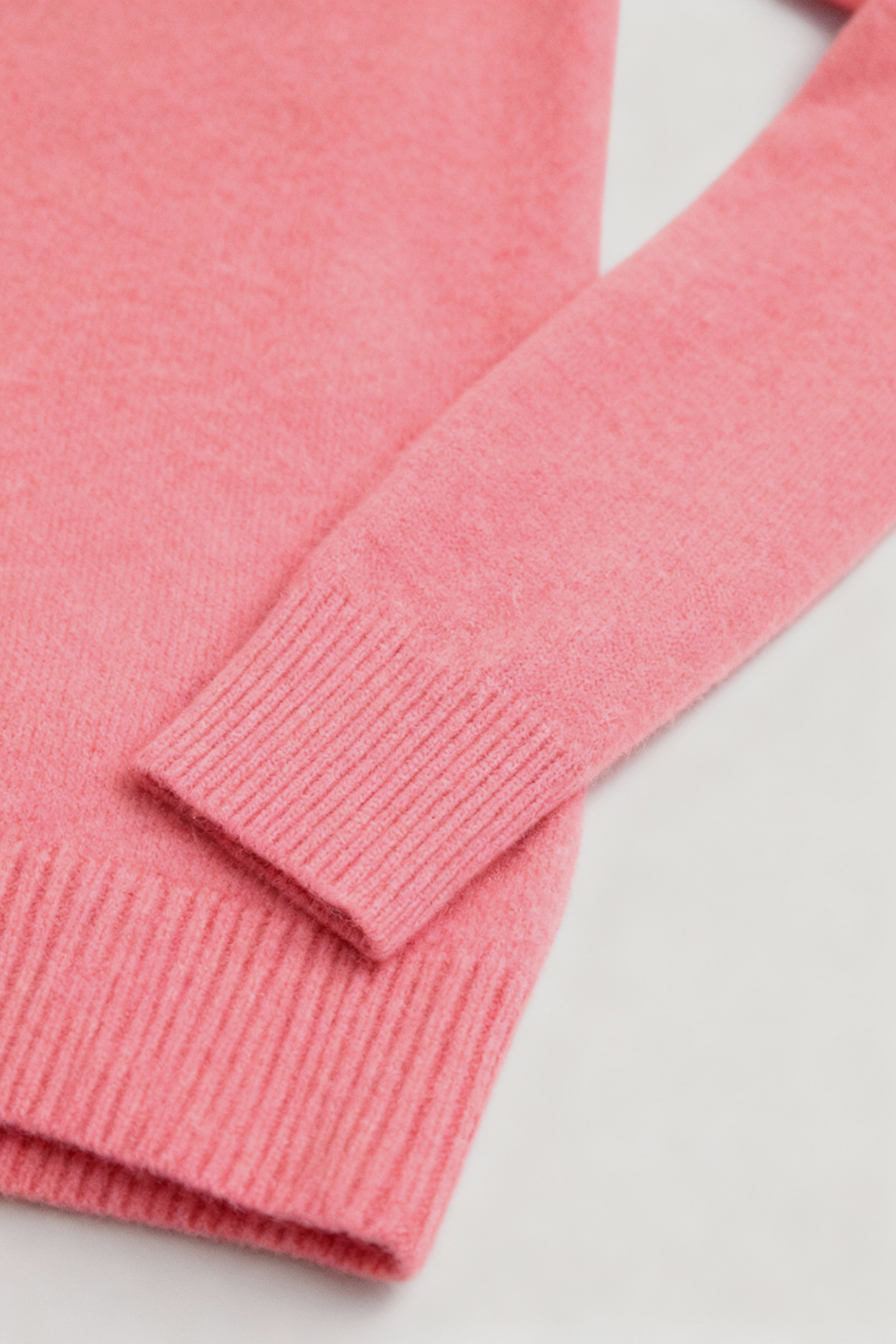 Harper | V-Neck Knit Sweater with Long Sleeves