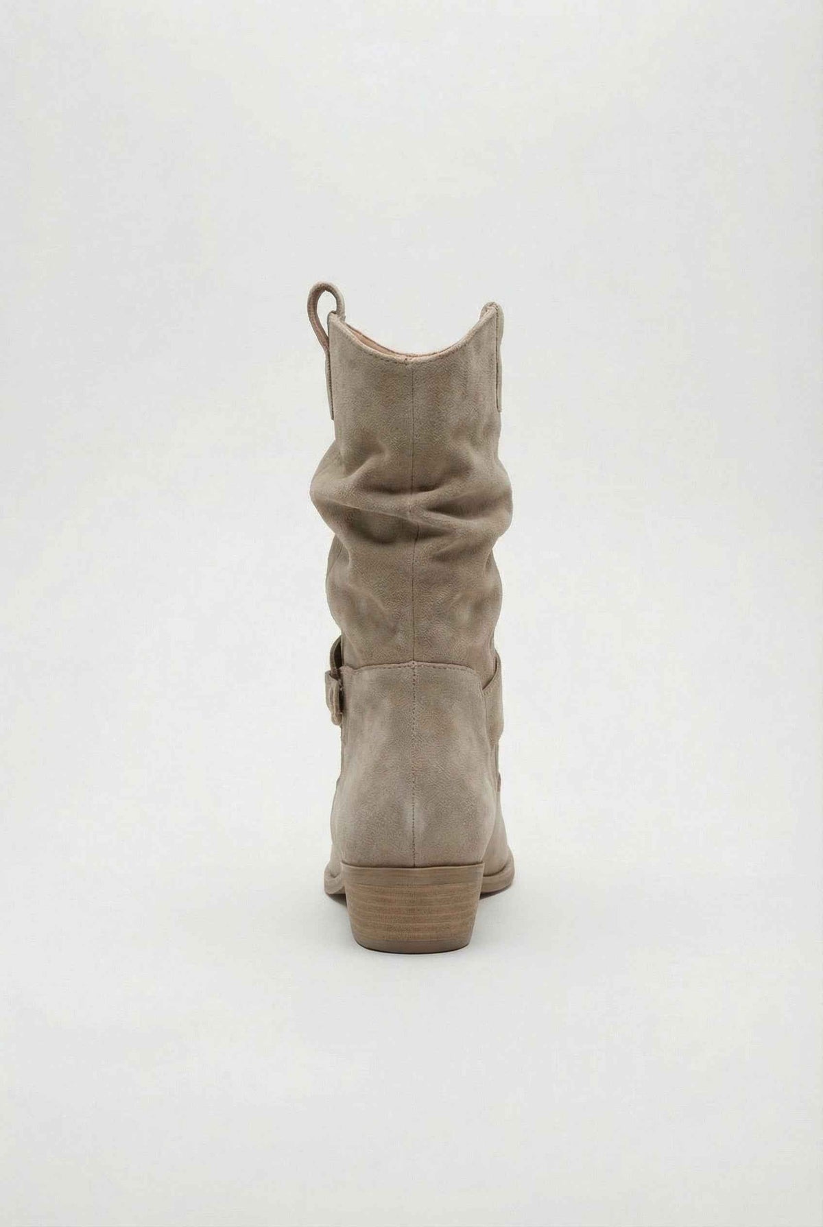 Lola | Apricot suede ankle boots