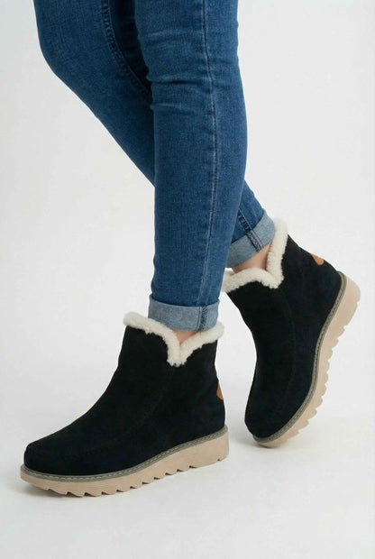 Isla | Warm-lined black ankle boots