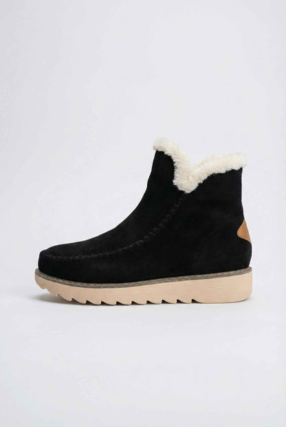 Isla | Warm-lined black ankle boots