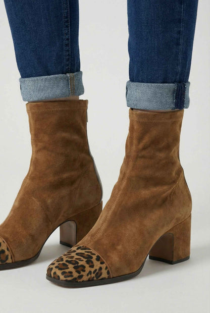 Grace | Brown mid-calf boots with lace detail